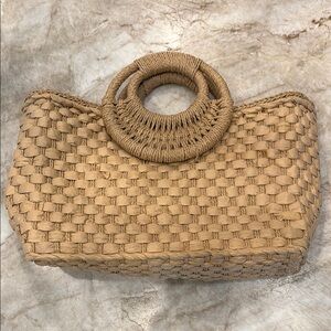 NWOT - Woven/Straw Tan Handbag